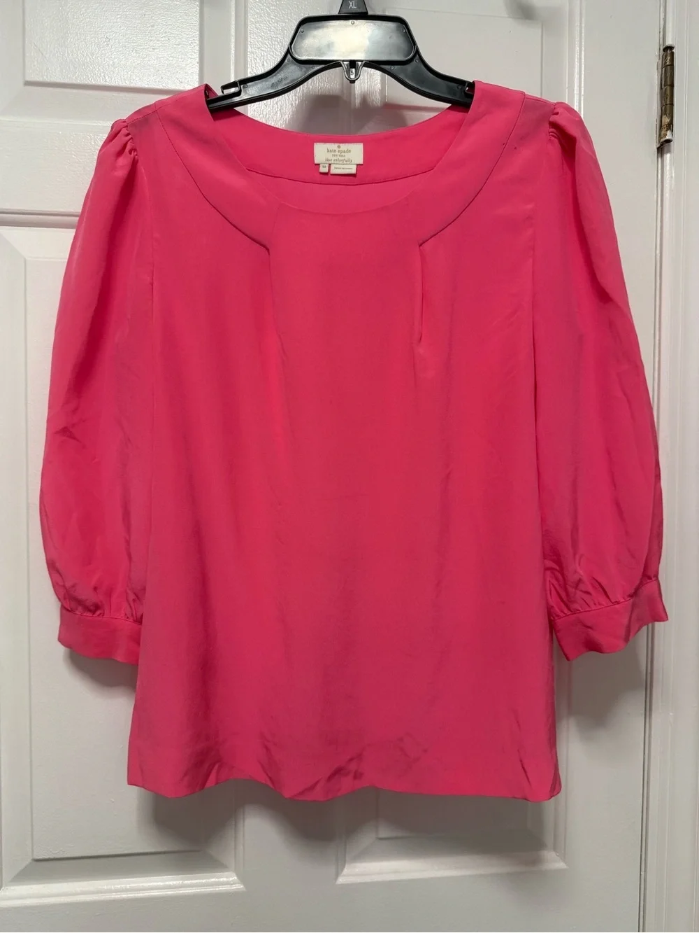 Kate Spade NY 100% Silk Bright Pink Blouse MEDIUM Preppy Classic Live Colorfully